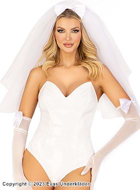Wedding day bride, costume veil, big bow